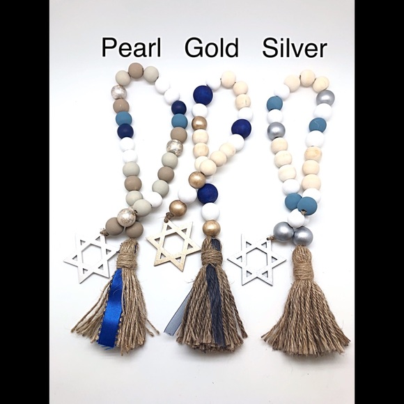 Star Of David Wood Bead Garland With Jute Tassel in Silver, Gold, and Pearlized - Picture 2 of 9